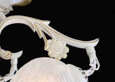 A iluminação moderna do candelabro do estilo de Baroco liga de zinco morre máscara das cabeças da carcaça 3 para baixo