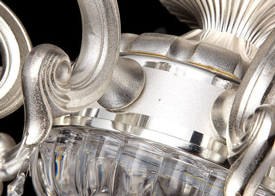 Luz clara do pendente do zinco da prata da pérola 8, candelabro moderno de cristal do estilo europeu luxuoso