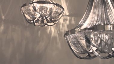 Iluminação interior da suspensão da corrente do metal do cromo candelabros modernos luxuosos das casas de campo dos grandes
