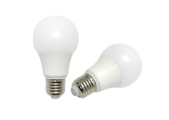 O brilho alto residencial SMD2835 7W 9W E27 Dimmable conduziu as ampolas 50Hz/60Hz do candelabro