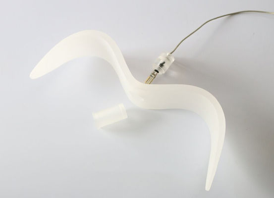 Suspensão bonita de Nightbirds que ilumina a forma branca pura dos pássaros da iluminação do diodo emissor de luz do acrílico