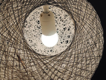 A suspensão moderna do bastão da grama ilumina dispositivos elétricos de iluminação do pendente para o mercado super