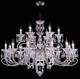 24 candelabros de cristal da suspensão da base dos braços E14 que leve o fabricante