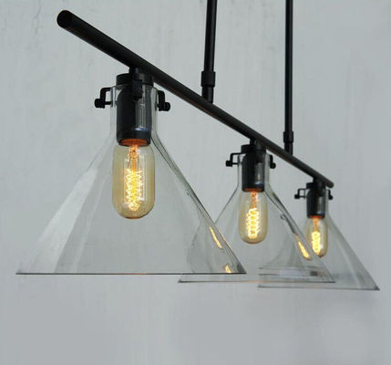 Candelabro de suspensão sofisticado elegante das luzes de teto com as três trombetas de vidro