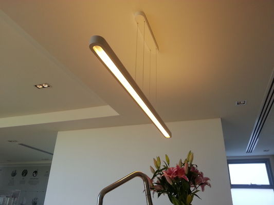 T5 conduziu lâmpadas de poupança de energia das luzes de teto do tubo para a loja comercial