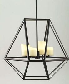 O interior de vidro da vela conduziu luzes do candelabro, lâmpada de pendente preta larga da gaiola de ferro
