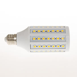 Os bulbos do globo do diodo emissor de luz de um poder superior de 30 watts, milho comercial de 2850 lm iluminam-se