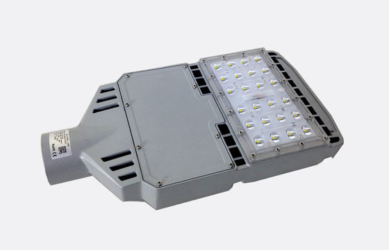 Ângulo de feixe conduzido exterior impermeável dos dispositivos elétricos de iluminação 4000lm da rua 40w