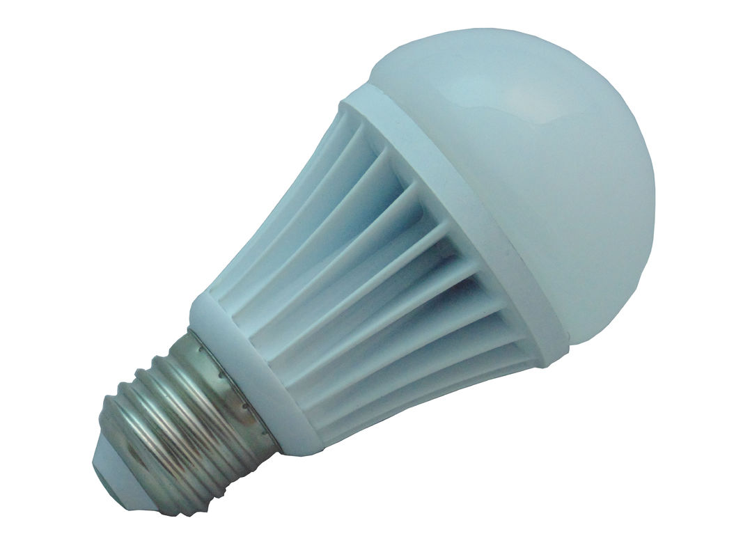 os bulbos conduzidos internos E27 SMD 2835 do globo 510lm/5630, 50000hours, 7 x 1w conduziram PP