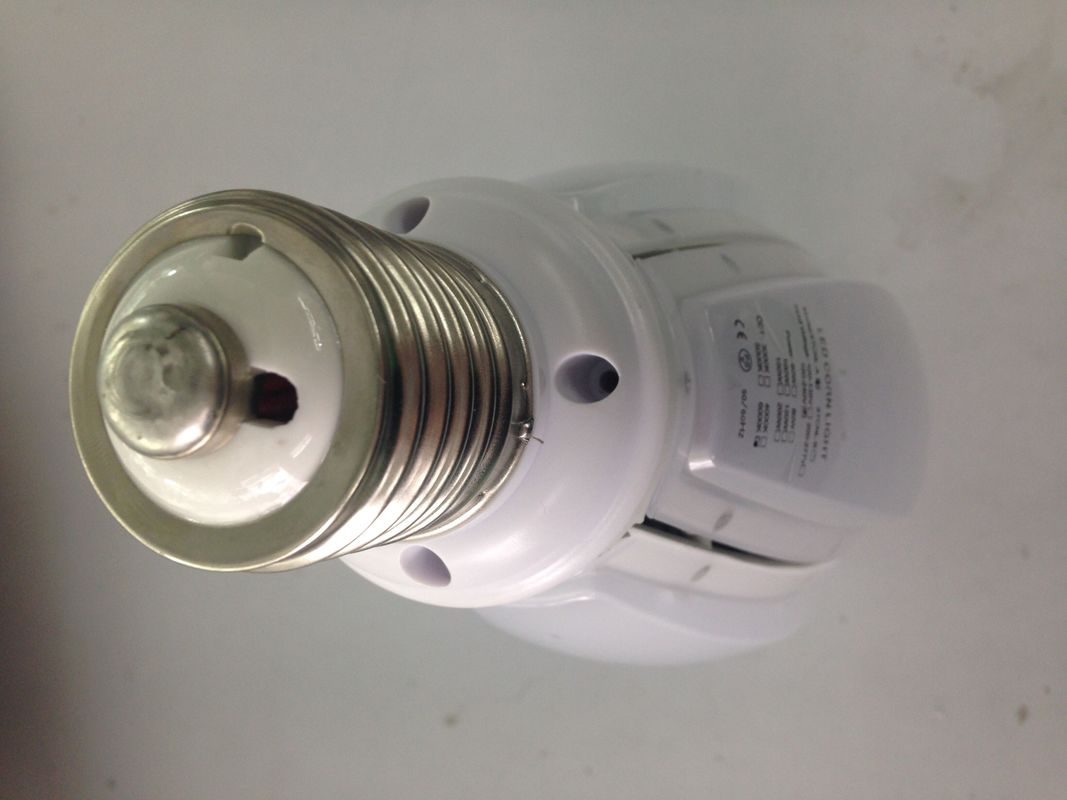 As luzes de rua exteriores SMD do diodo emissor de luz de E39/E40 IP67 100W E40 LG 5630 lascam-se
